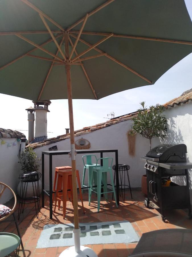 Maison De Village Familiale Pont Du Gard, Toit Terrasse, Barbecue, Fibre ヴェール・ポン・デュ・ガル エクステリア 写真